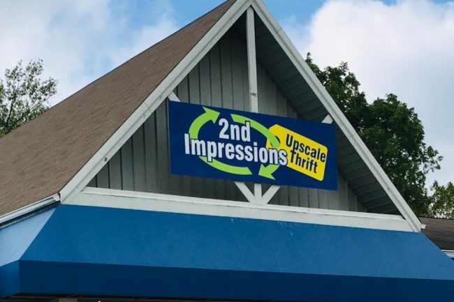 second-impressions-storefront-exterior-min-aspect-ratio-960-640